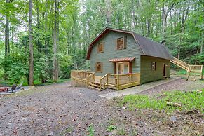 Wooded Blue Ridge Cabin: 2 Decks, Fire Pit!