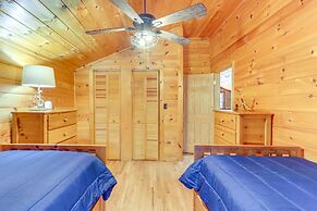 Wooded Blue Ridge Cabin: 2 Decks, Fire Pit!