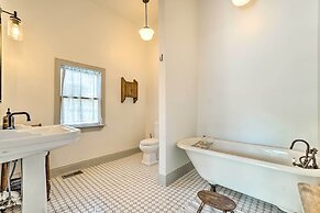 Cute Nashville Getaway: Walk to Cafes & Pubs!