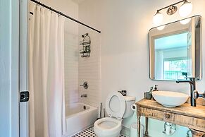 Cute Nashville Getaway: Walk to Cafes & Pubs!