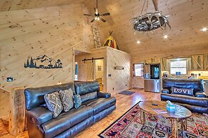 Luxury Cabin Vacation Rental in Mineral Bluff