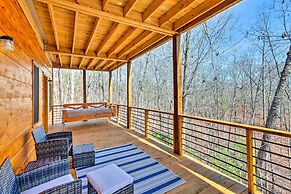 Luxury Cabin Vacation Rental in Mineral Bluff
