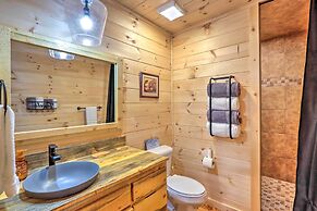 Luxury Cabin Vacation Rental in Mineral Bluff