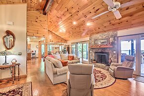 Hiawassee Home With Fire Pit & Furnished Deck!