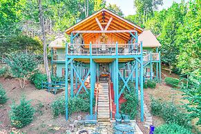 Hiawassee Home w/ Fire Pit & Furnished Deck!