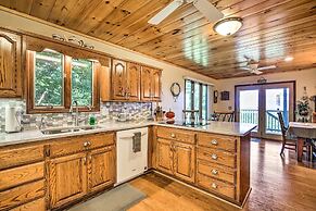 Hiawassee Home w/ Fire Pit & Furnished Deck!