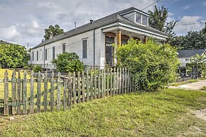 Walk to River, Tram & Zoo: Classic Nola Home!