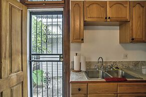 Walk to River, Tram & Zoo: Classic Nola Home!