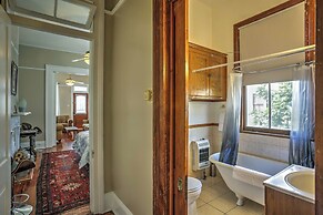 Walk to River, Tram & Zoo: Classic Nola Home!