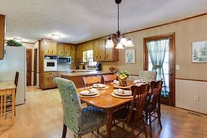 Cozy Georgia Getaway w/ Deck, Grill & Fire Pit!