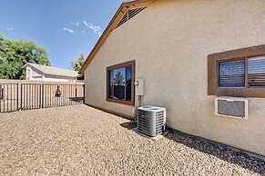 Family Home - Walk to Golf Course & Park