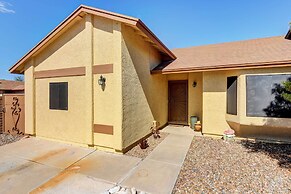 Family Home - Walk to Golf Course & Park