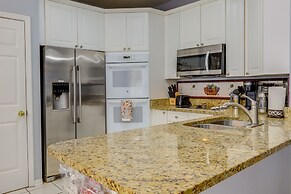 Quaint Fayetteville Vacation Rental w/ Lake Access