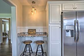 Idyllic Getaway w/ Deck ~ 4 Mi to Dtwn Athens