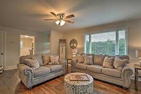 Idyllic Getaway w/ Deck ~ 4 Mi to Dtwn Athens