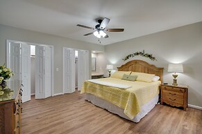 Ground-floor Apartment ~ 1 Mi to Cloudland Canyon!