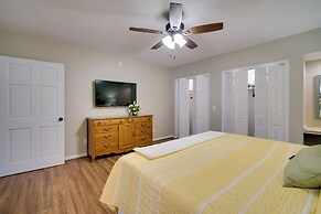 Ground-floor Apartment ~ 1 Mi to Cloudland Canyon!