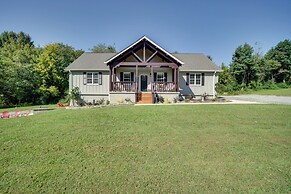 Ground-floor Apartment ~ 1 Mi to Cloudland Canyon!