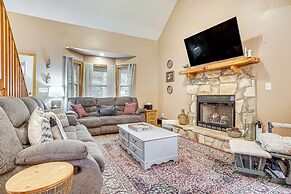 Spacious Home in Helen w/ Porch & Balcony!