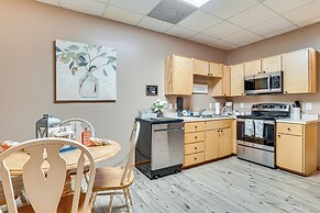 Spacious Home in Helen w/ Porch & Balcony!