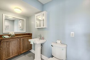 Lake Sinclair Retreat w/ Big Water Views & Dock!