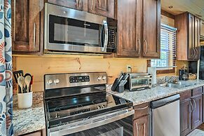 10 Mi to Drive-in: Lakefront Trenton Cabin!