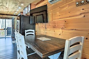 10 Mi to Drive-in: Lakefront Trenton Cabin!