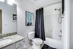 Charming Savannah Vacation Rental w/ Game Room!