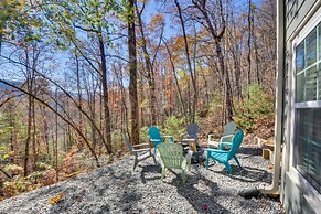 Stunning Rabun Gap Home w/ Deck & Mountain Views!