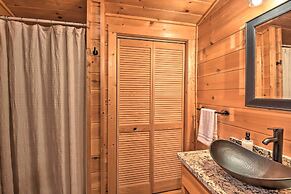Blue Ridge Cabin: Hot Tub, Fire Pit & Grill!