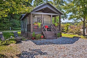 Morganton Tiny Home < 5 Mi to Blue Ridge Lake