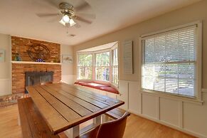 'the Ranger House' Columbus Home: Fenced Backyard