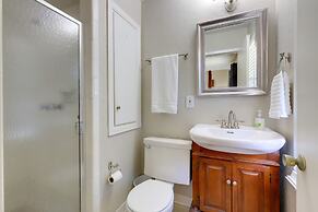 'the Ranger House' Columbus Home: Fenced Backyard