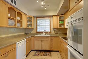 'the Ranger House' Columbus Home: Fenced Backyard