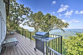 Scenic Sanctuary in Lookout Mountain w/ Views!