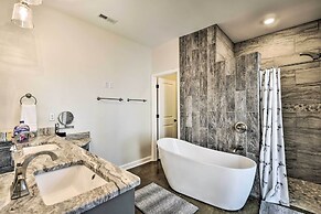 Scenic Sanctuary in Lookout Mountain w/ Views!