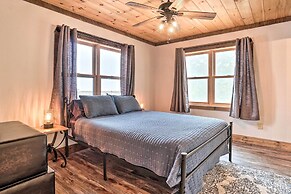 Luxury Rabun Gap Getaway w/ Soaring Views!