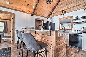 Luxury Rabun Gap Getaway w/ Soaring Views!