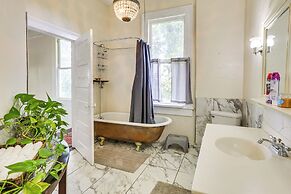 Central Albany Home With Covered Porch & Patio!