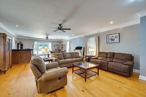 Pet-friendly Fort Valley Home w/ Private Pool