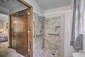 Quiet Home w/ Fire Pit - 1 Mi to Downtown Acworth!