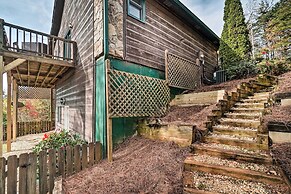 Hiawassee Cabin w/ Mtn Views < 1 Mi to Lake!