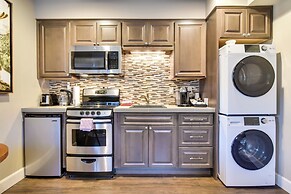 Walkable Portland Studio < 1 Mi to Dtwn!