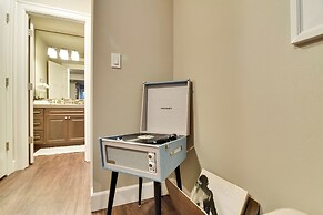 Walkable Portland Studio < 1 Mi to Dtwn!