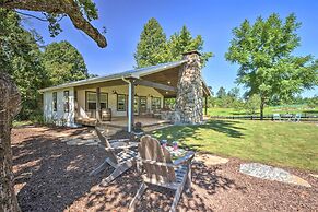 Blue Ridge Cottage: Modern Solace in the Mountains