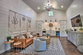 Blue Ridge Cottage: Modern Solace in the Mountains