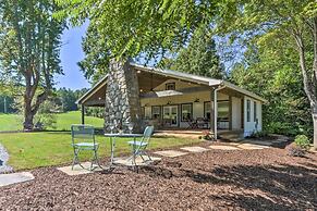 Blue Ridge Cottage: Modern Solace in the Mountains