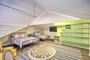 Pet-friendly Natchez Home: Walk to Downtown!