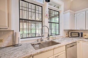 Pet-friendly Natchez Home: Walk to Downtown!