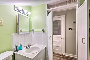 Pet-friendly Natchez Home: Walk to Downtown!